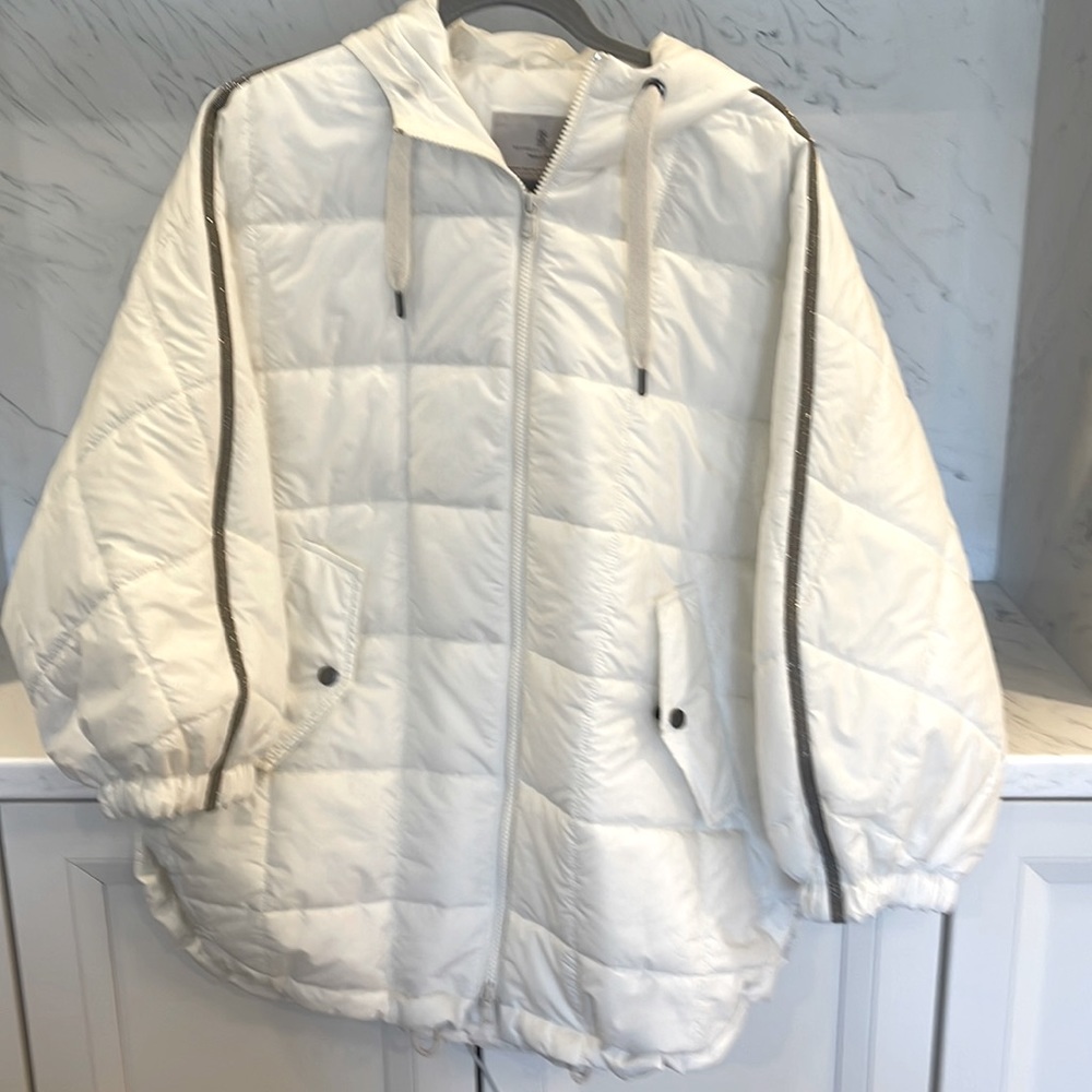Brunello Cucinelli- never worn! white down jacket with silver piping. Size 40